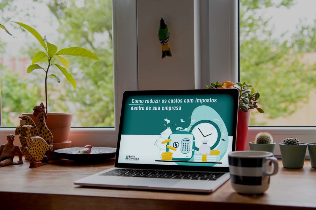 Mockup E Book Como Pagar Menos Impostos - Estilo Contábil